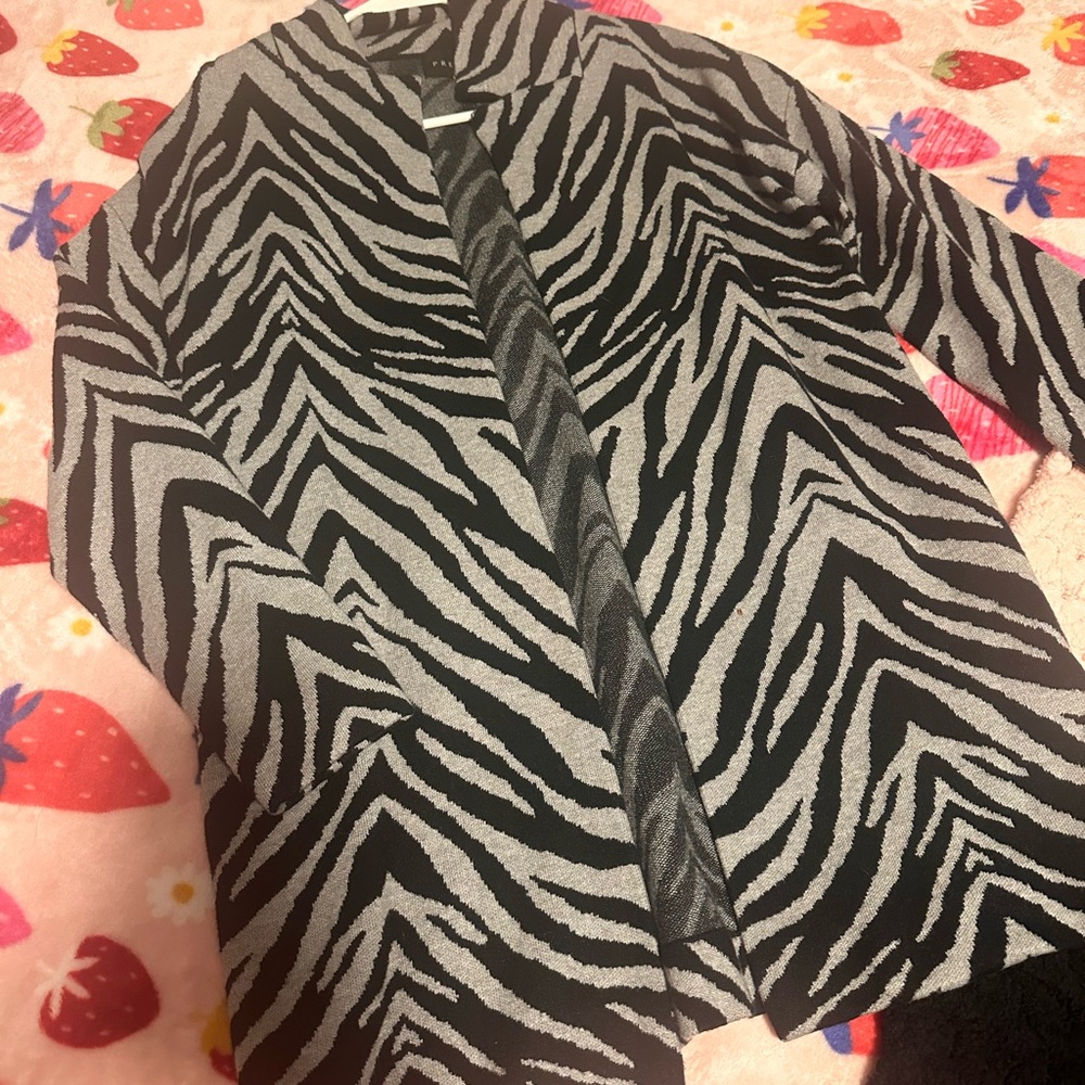 Premise Black and White Knit Sweater